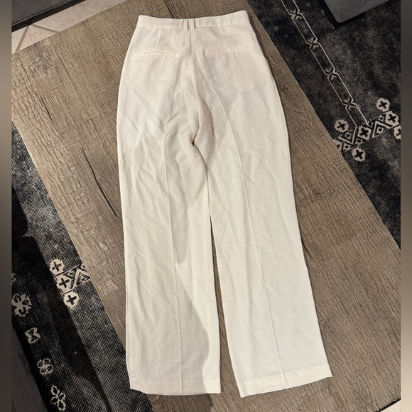 Zara Pants. - Picture 3 of 7